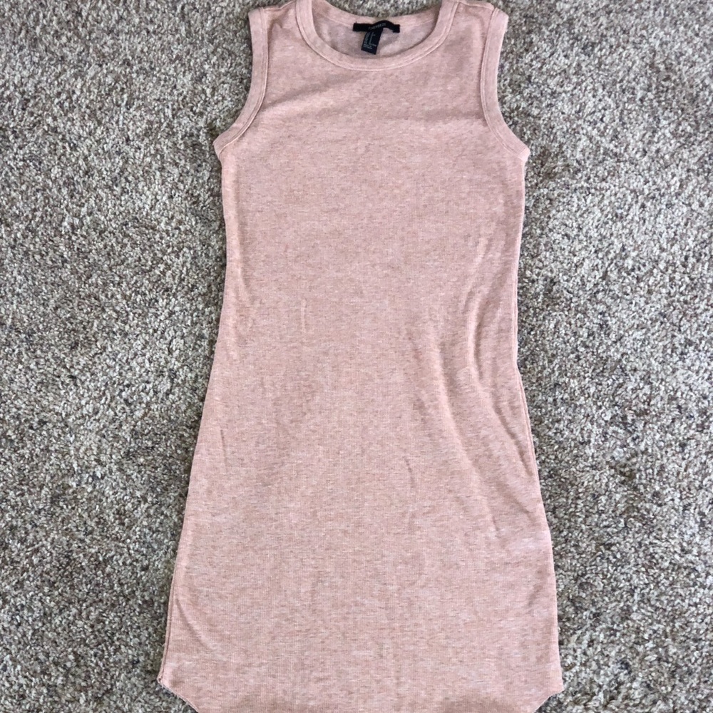 Heathered pink, body con dress!